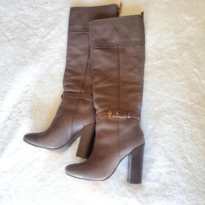Tory Burch knee high leather boots size 6 1/2